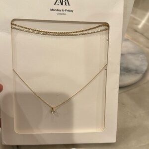 Zara set necklace Monday to Friday 🔥🔥 NWT